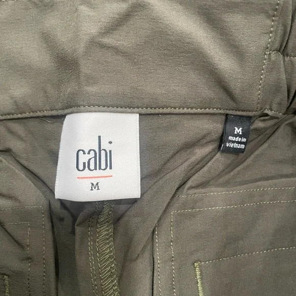 CAbi Olive Green Quantum Cargo - Picture 9 of 13